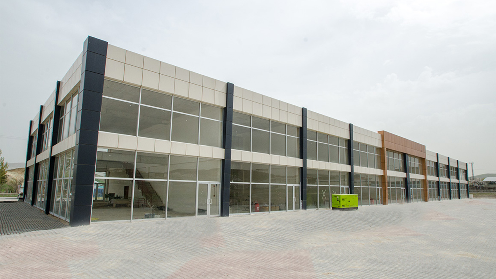 USLU İŞ MERKEZİ / ANKARA